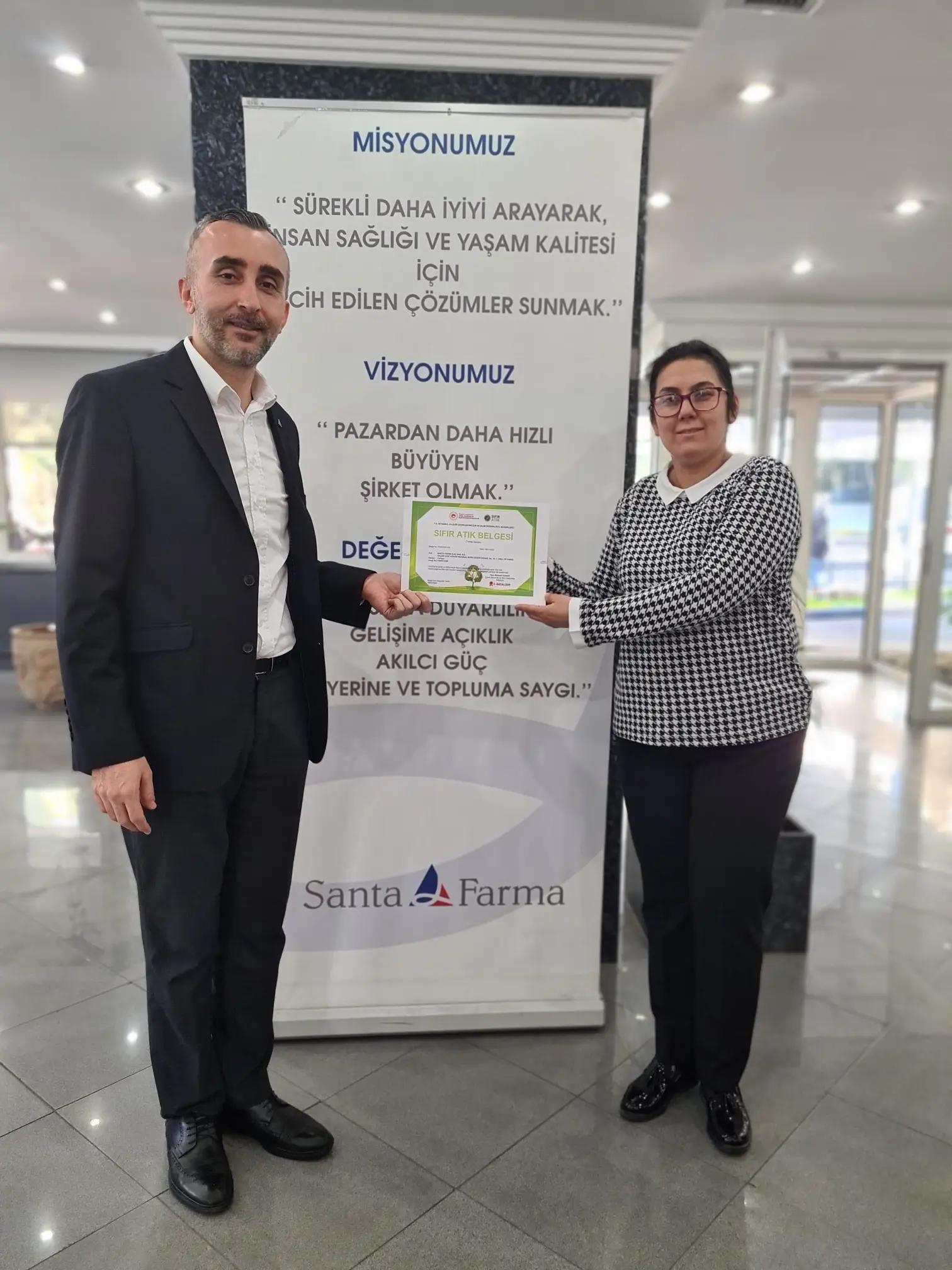 Santa Farma Genel Merkezi De Sıfır Atık Belgesi Aldı